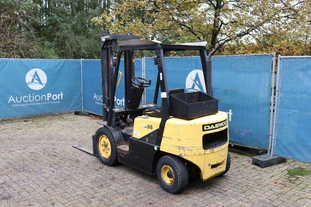 Forklift Daewoo D25-3 Diesel 2500kg 3.5m 1998