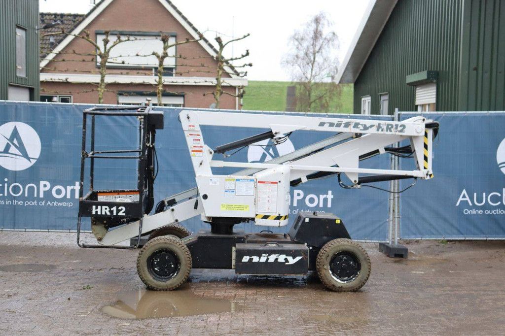 Nifty HR12 NDE Electric+Diesel 12.2m Articulated Boom Lift 2011