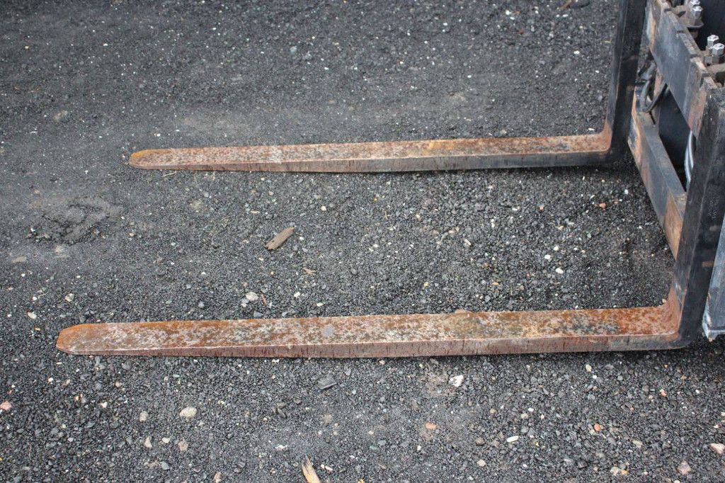 Forklift Linde H30D Diesel 3000kg 5.5m 2004