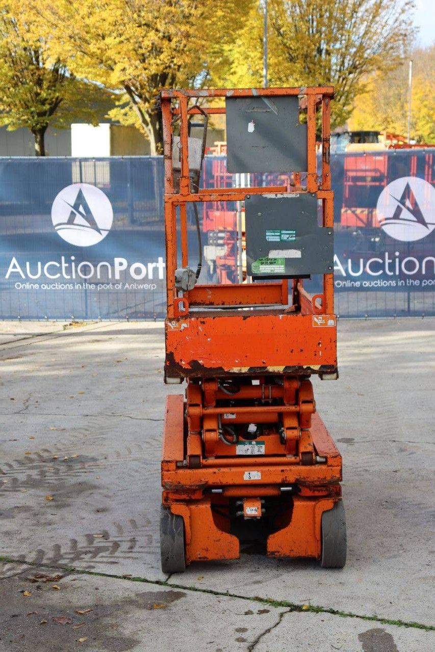 Scissor lift Skyjack SJ III 3219 Electric 7.8m 2015
