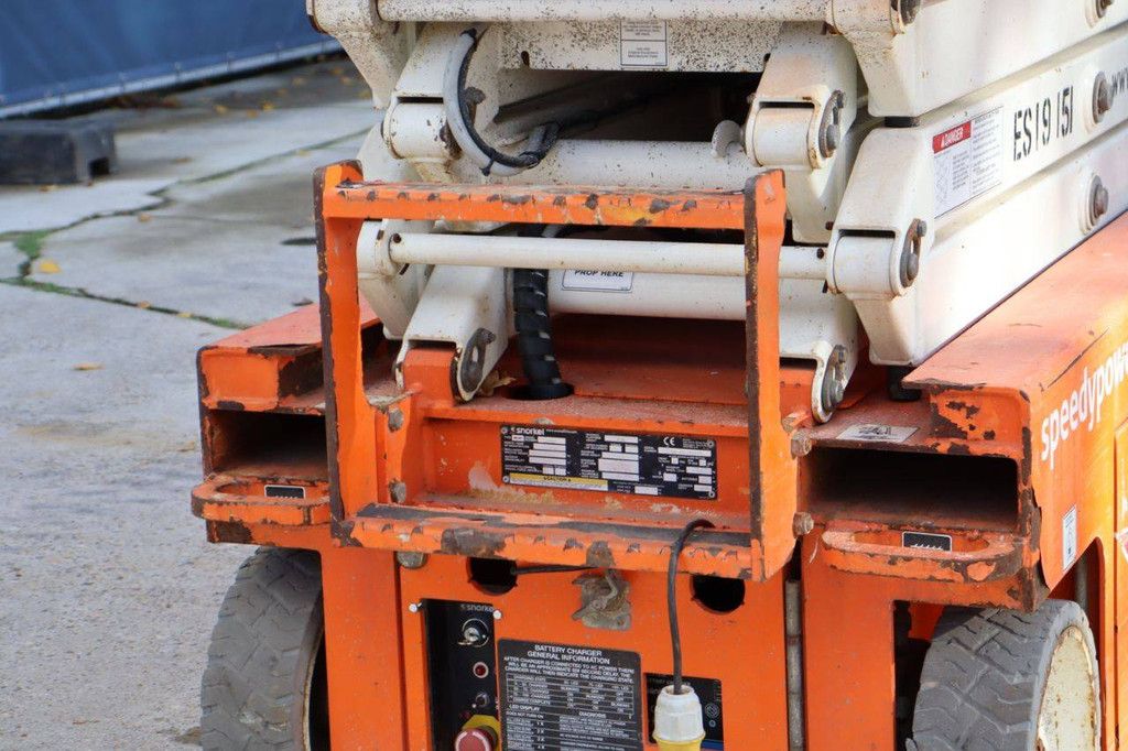 Scissor lift Snorkel S3219E Electric 7.8m 2016