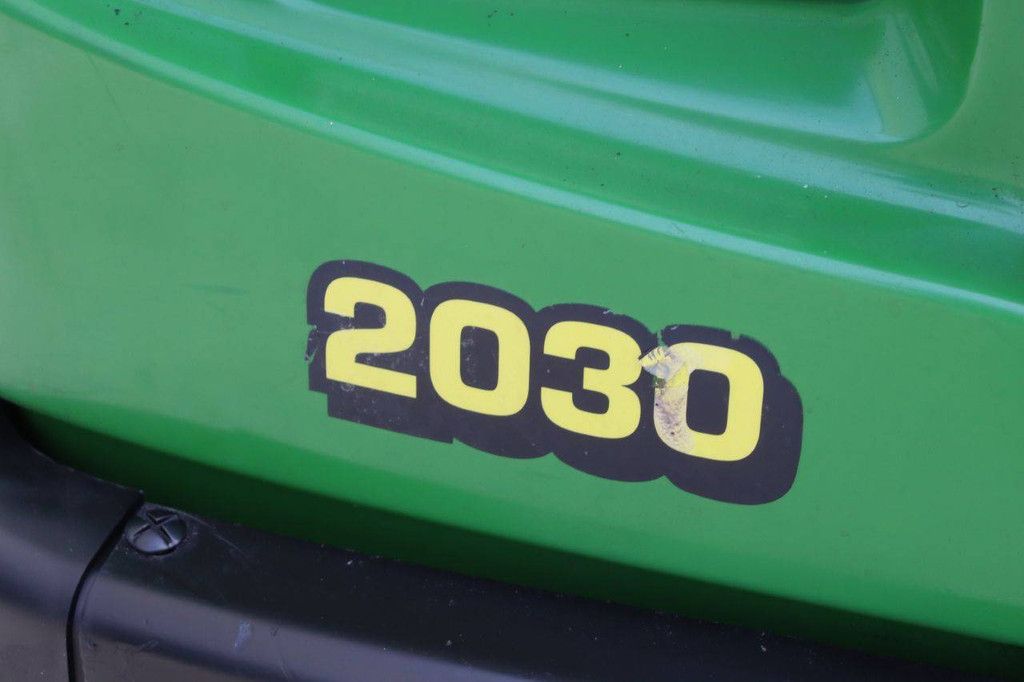 Gator John Deere 2030A Diesel 2001