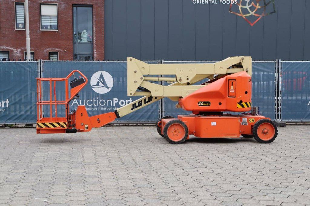 JLG N40 Electric Articulating Boom Lift 14.2m 1997
