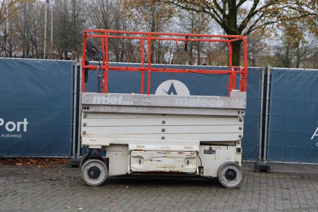 Scissor lift JLG 2646 ES Electric 9.92m 2014