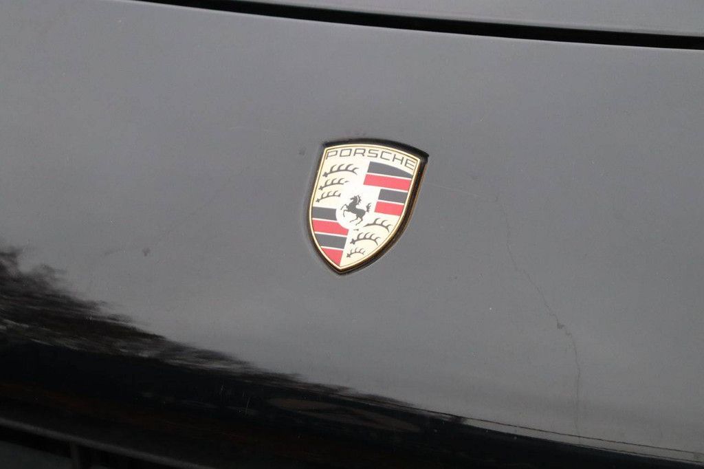 SUV Porsche CAYENNE GT S Petrol 2010