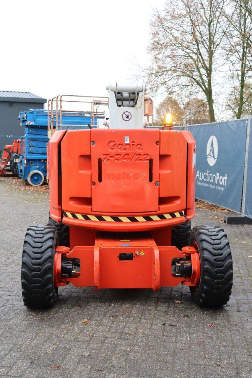 Articulating boom lift Genie Z-34/22 Diesel 12.62m 2013