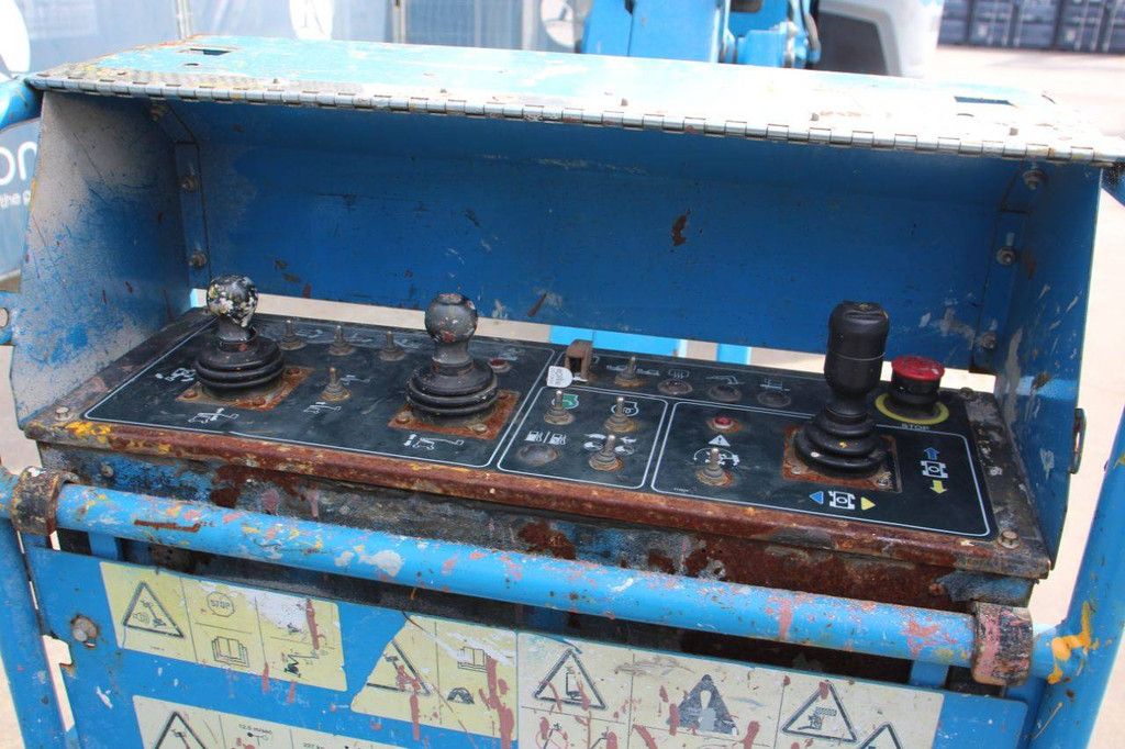 Articulating boom lift Genie Z-62/40 Diesel 21m 2016