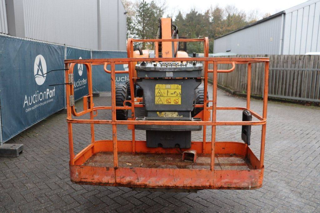 Telescopic boom lift JLG 600AJ Diesel 20.46m 2006