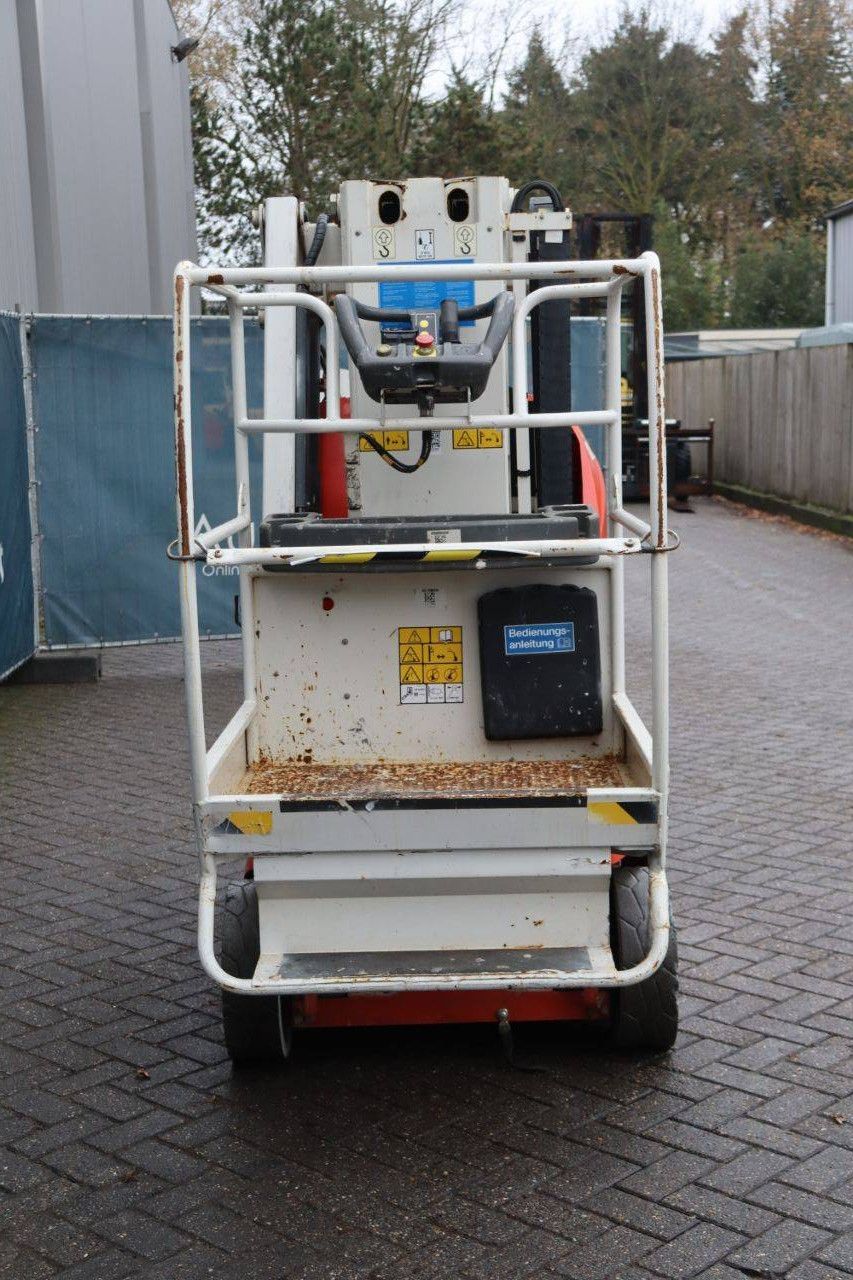 JLG Toucan 8E Electric Mast Lift 8.2m 2013