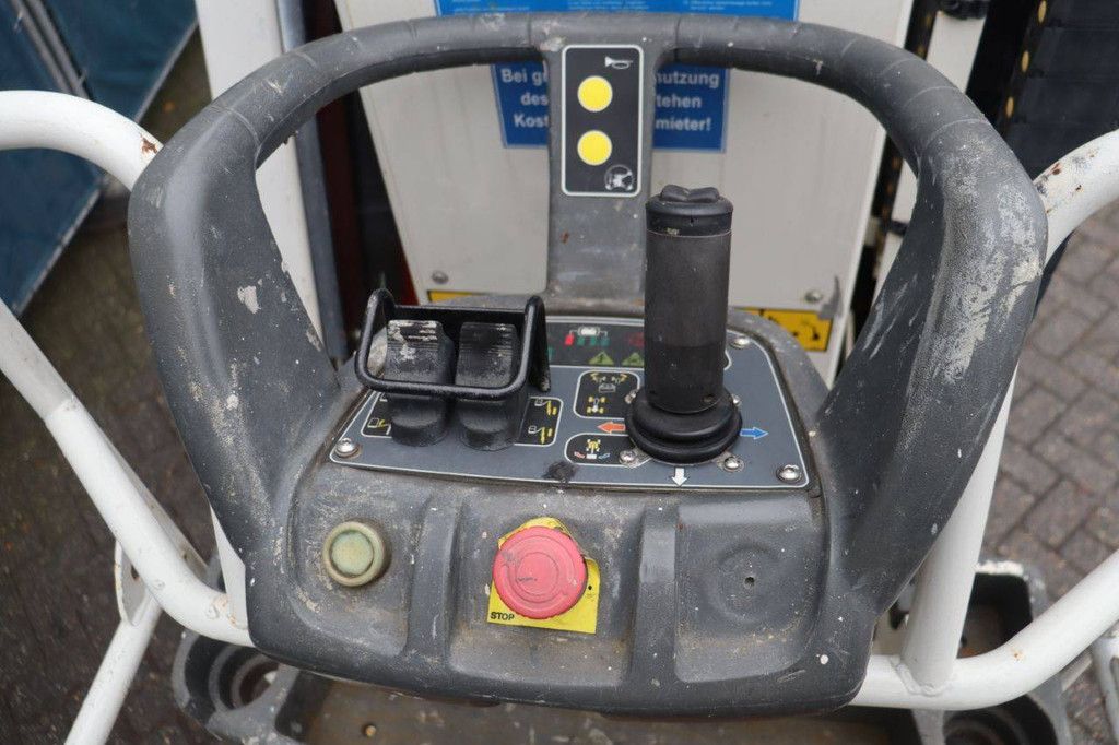 JLG Toucan 8E Electric Mast Lift 8.2m 2013