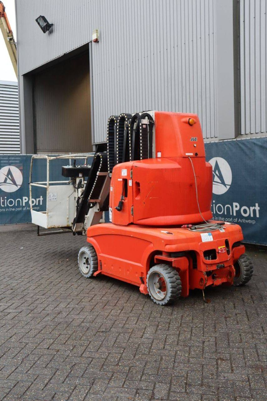 JLG TOUCAN_1310 Electric Mast Lift 13m 2013