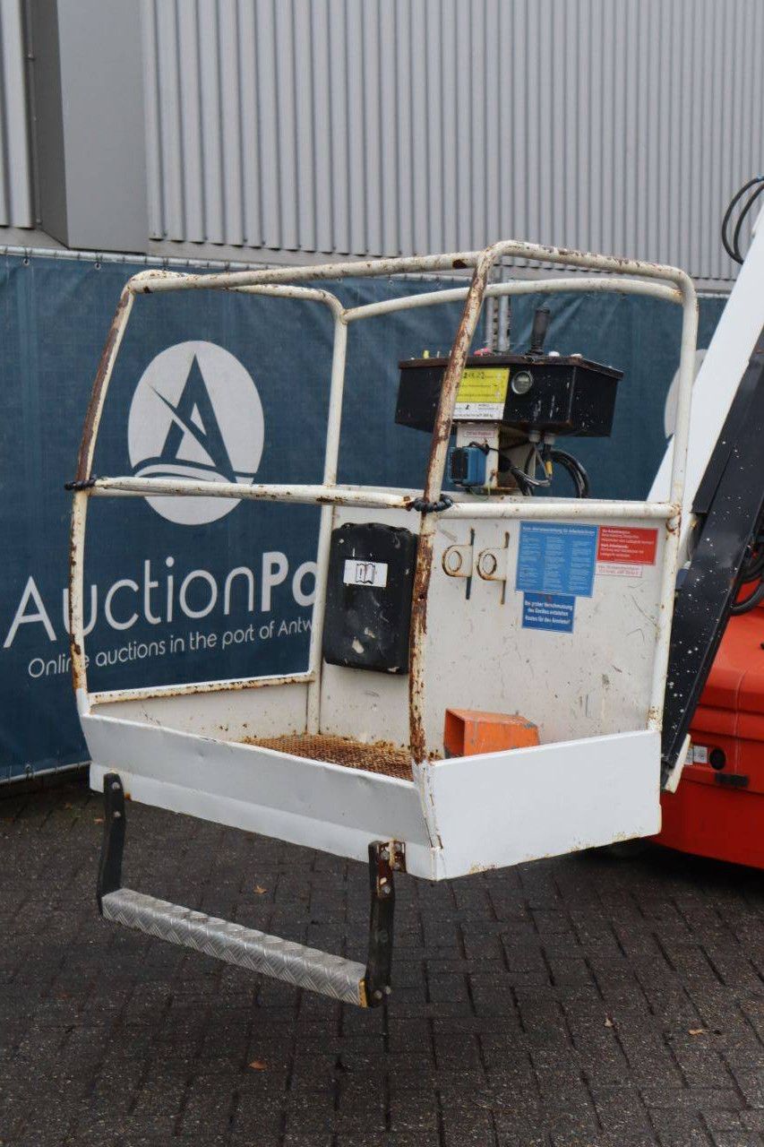 JLG TOUCAN_1310 Electric Mast Lift 13m 2013