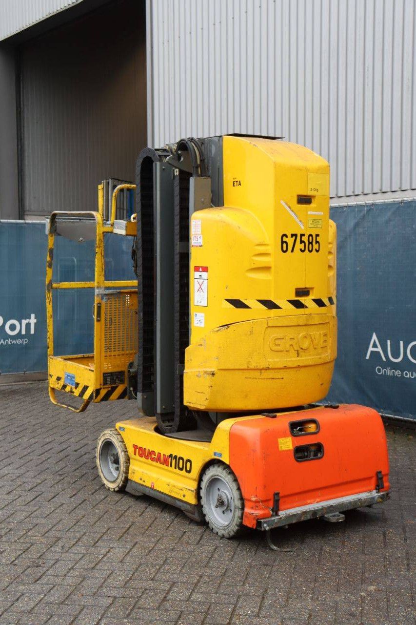 Masthoogwerker Grove Toucan 1100A Elektrisch 11m 2001