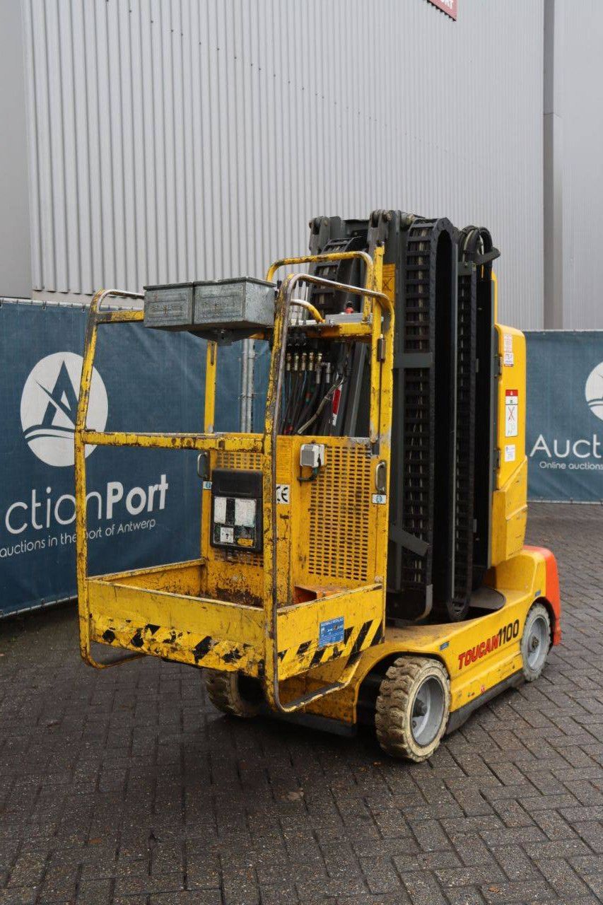 Masthoogwerker Grove Toucan 1100A Elektrisch 11m 2001