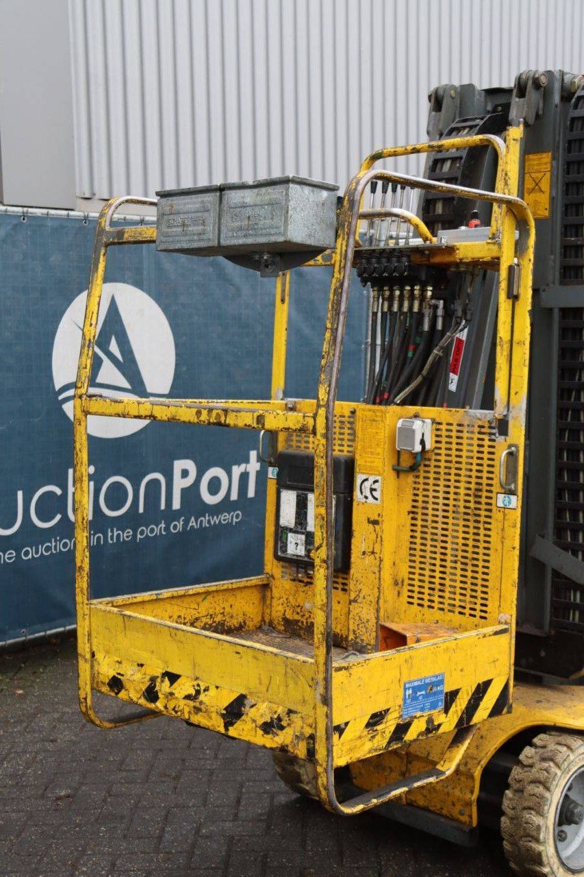 Masthoogwerker Grove Toucan 1100A Elektrisch 11m 2001