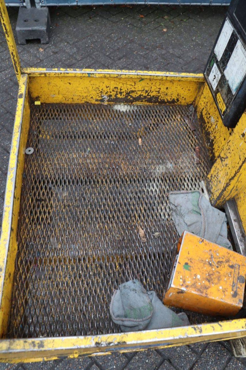 Masthoogwerker Grove Toucan 1100A Elektrisch 11m 2001