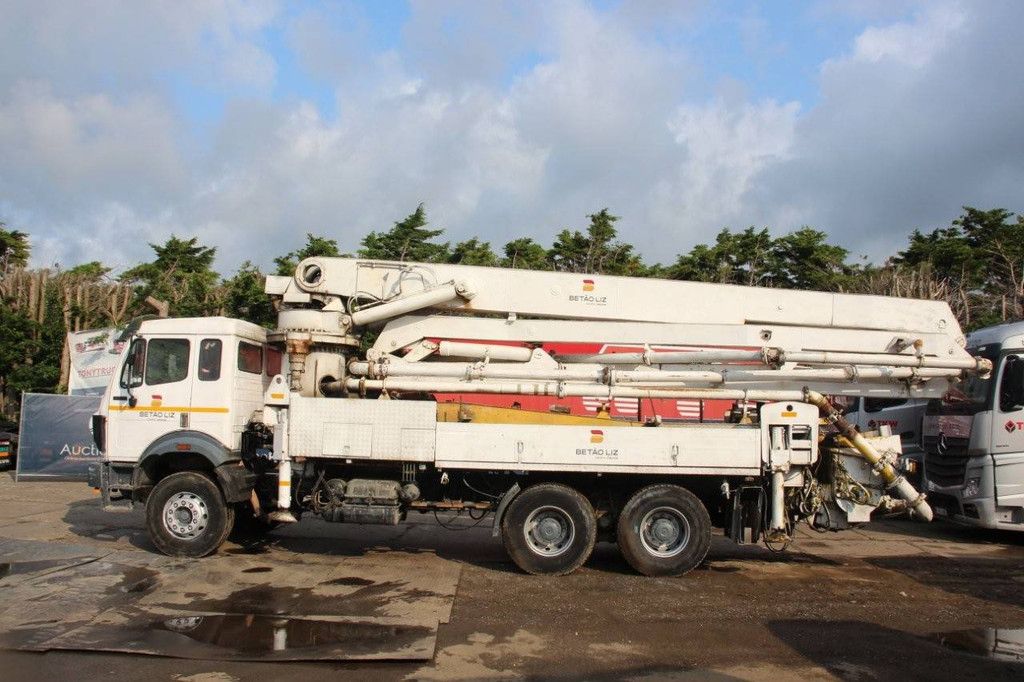 Kranwagen Mercedes-Benz 2631 Diesel 2020