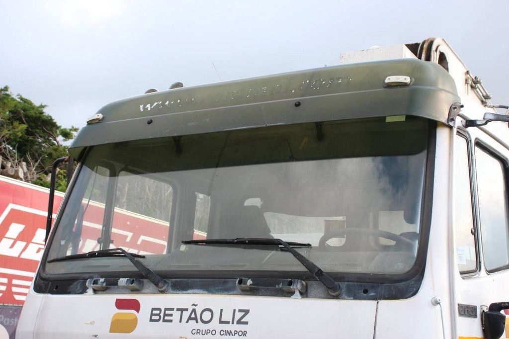 Kranwagen Mercedes-Benz 2631 Diesel 2020