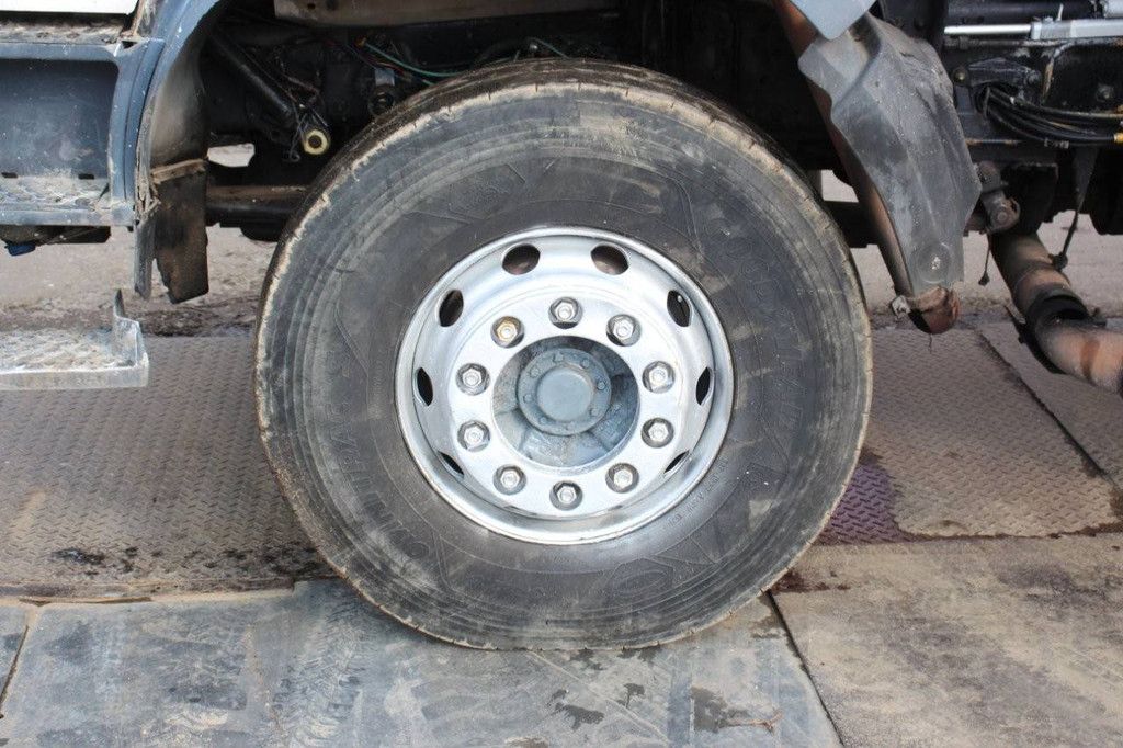 Kranwagen Mercedes-Benz 2631 Diesel 2020