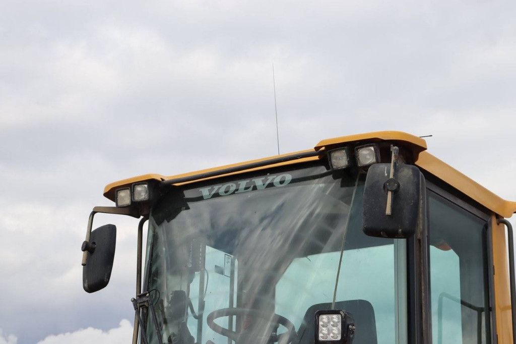 Wheel loader Volvo L180G Diesel 2013