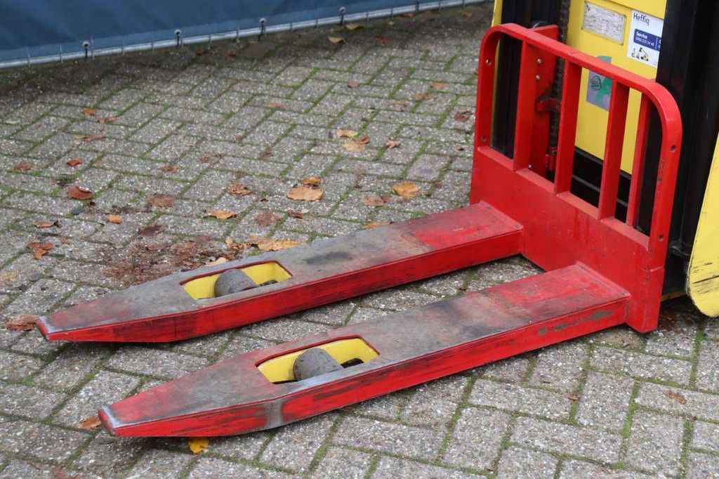 Stapelaar Hyster S1.0 AC Elektrisch 1000kg 2.8m 2014