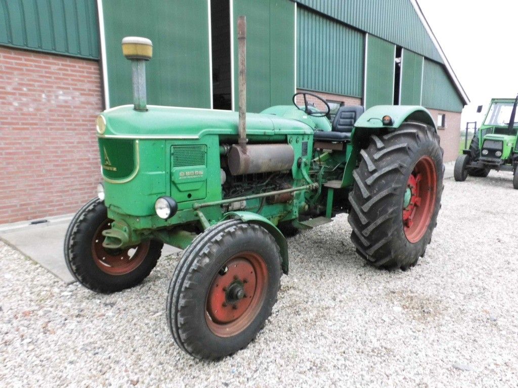 Deutz D 8005