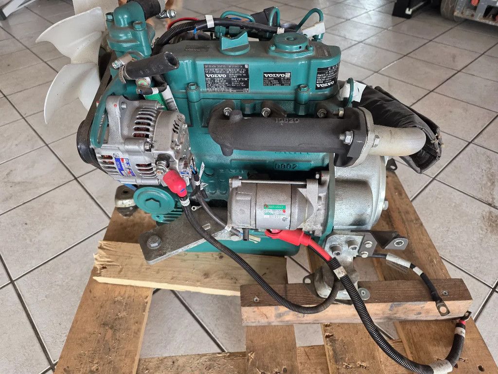 Kubota Dv-0009 motor nieuw volvo 3cil