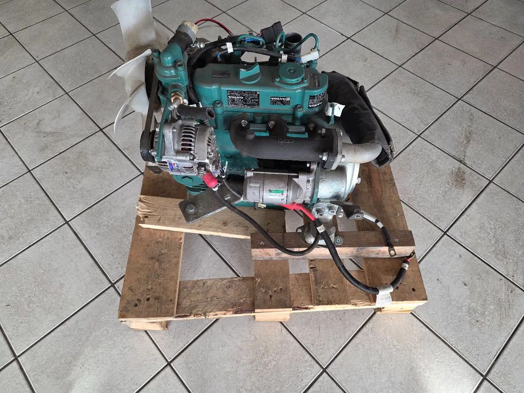 Kubota Dv-0009 motor nieuw volvo 3cil