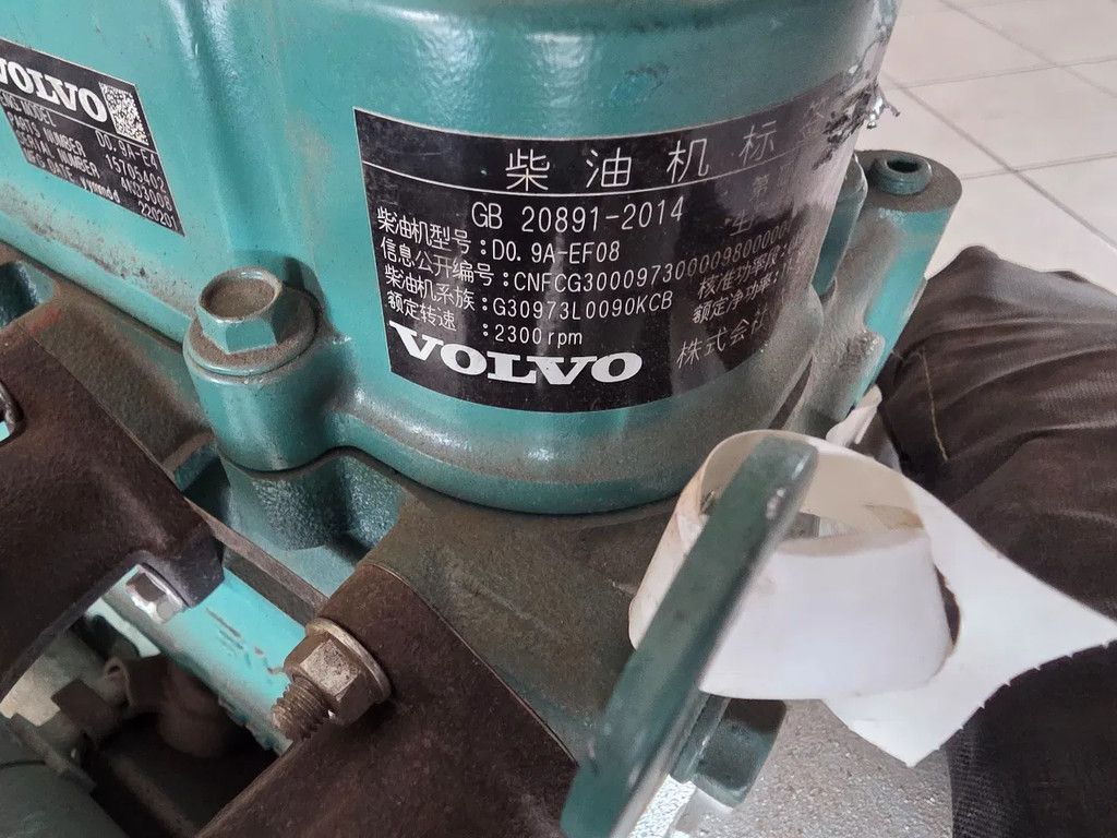 Kubota Dv-0009 motor nieuw volvo 3cil