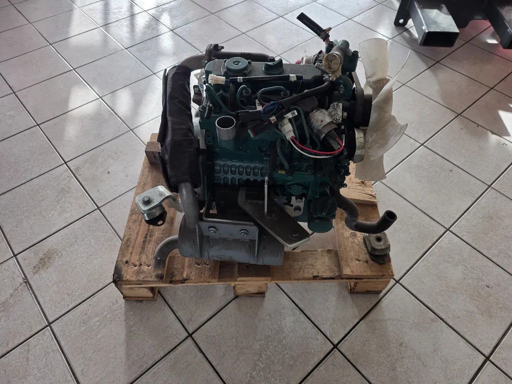 Kubota Dv-0009 motor nieuw volvo 3cil