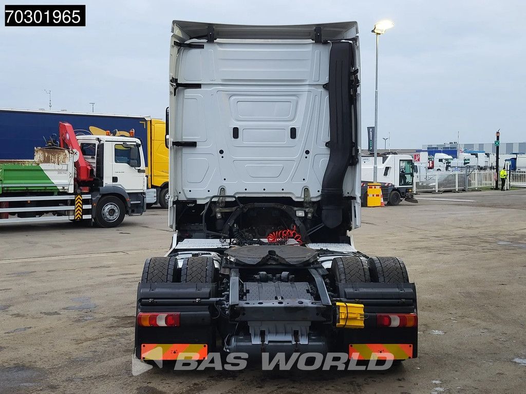 Mercedes Actros 1842 4X2 StreamSpace 2xTanks