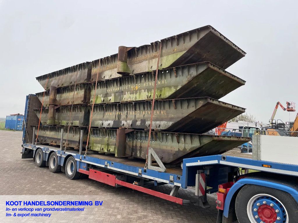 Onbekend 10xNato Pontons