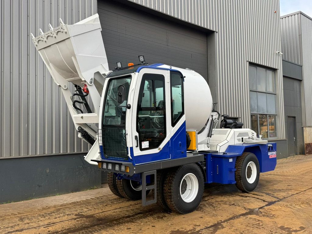 Giga power GW5500 4x4 Self Loading Concrete Mixer