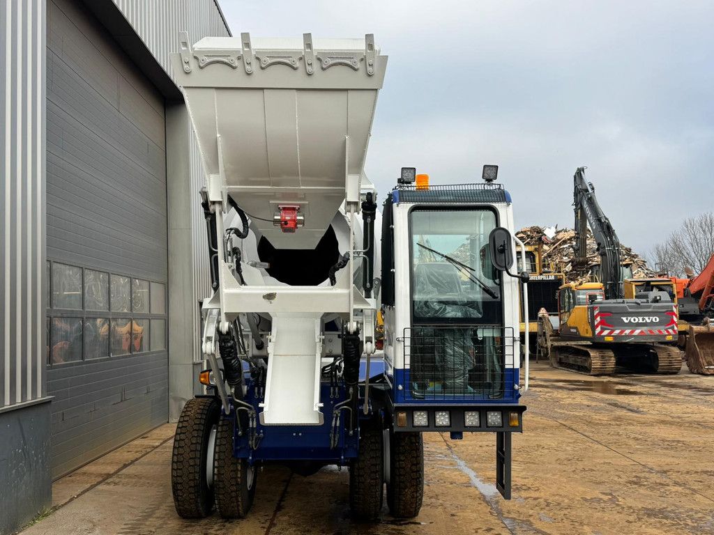 Giga power GW5500 4x4 Self Loading Concrete Mixer