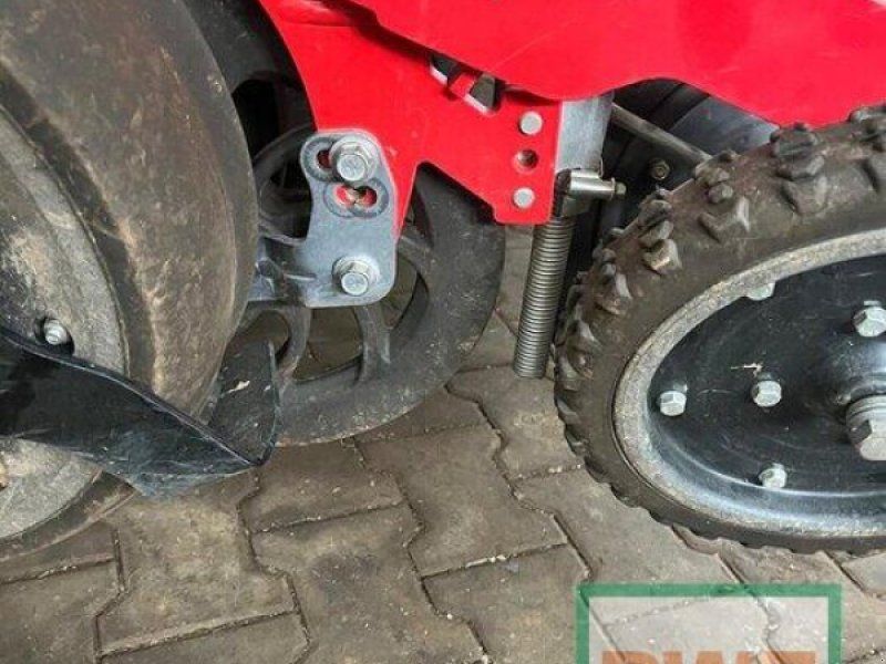 Väderstad Tempo V12