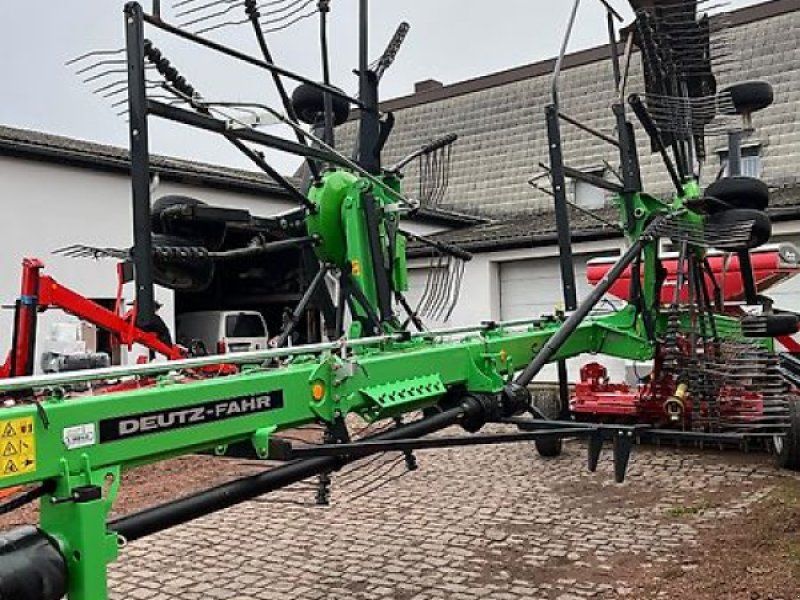 Deutz-Fahr Swatmaster 6952 Evo