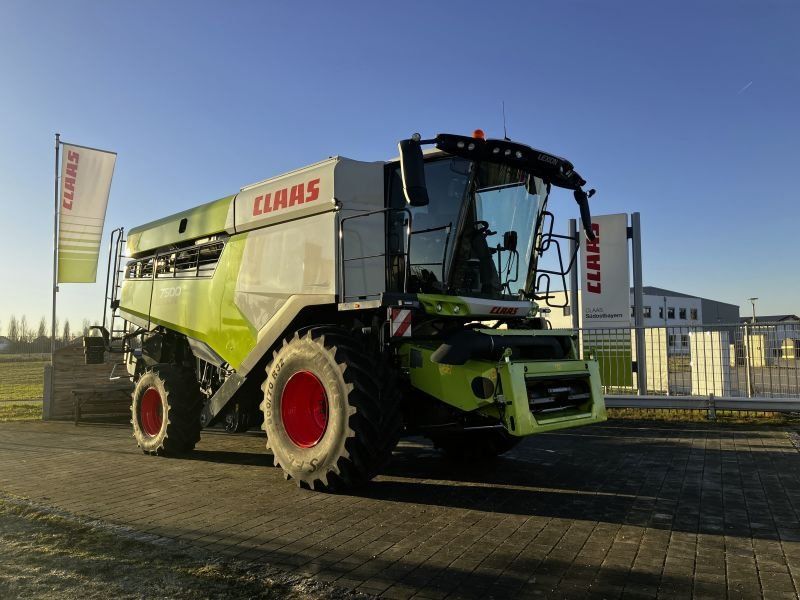 Claas LEXION 7500
