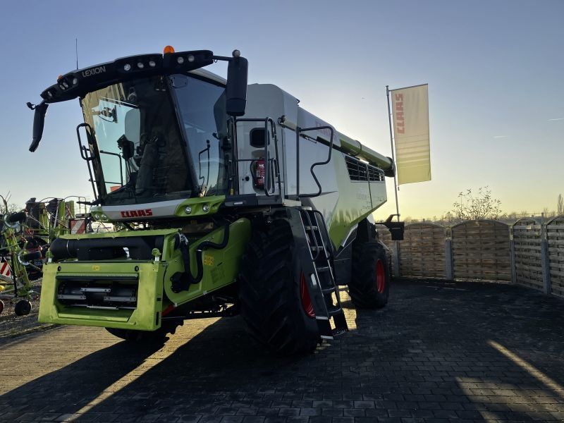 Claas LEXION 7500