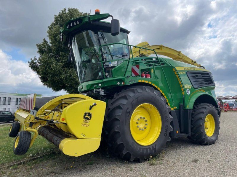 John Deere 9800i (MY2022)