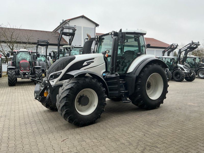Valtra T214 D