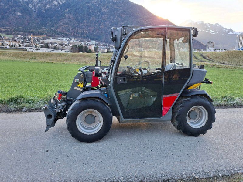 Weidemann T4512 Hoflader