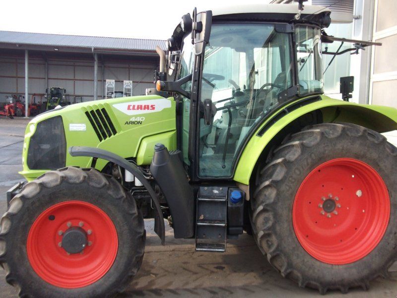 Claas Arion 440 Advanced