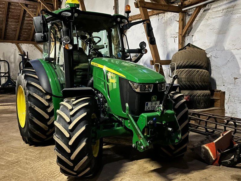 John Deere 5100R