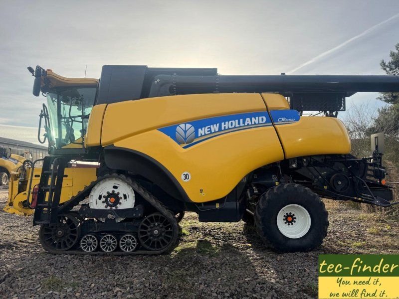 New Holland CR 9080 Raupe