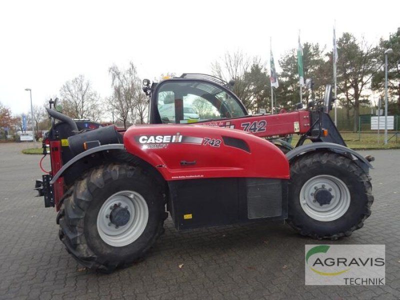 Case IH FARMLIFT 742