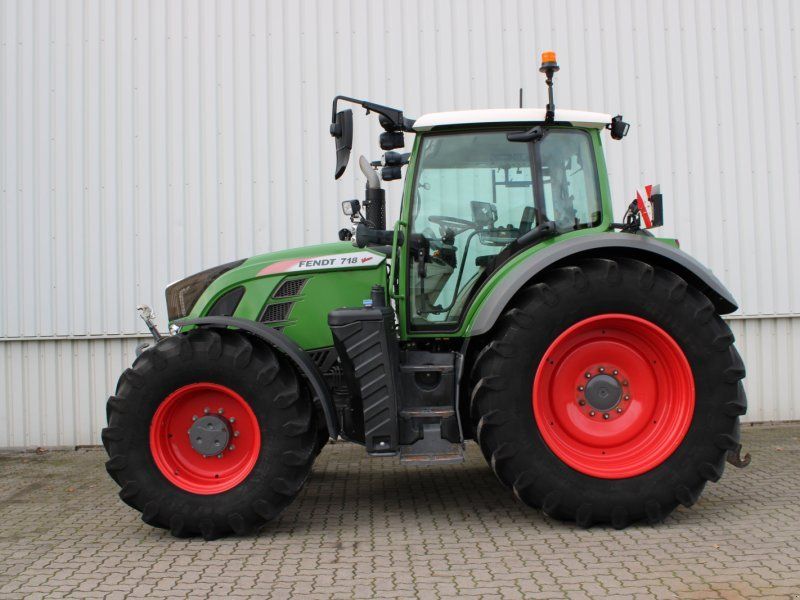 Fendt 718 Vario S4 ProfiPlus