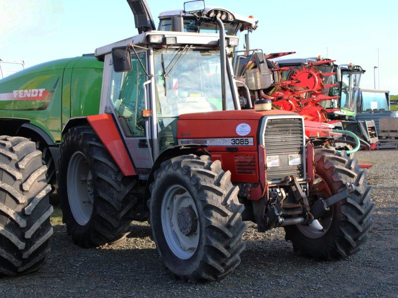 Massey Ferguson 3085