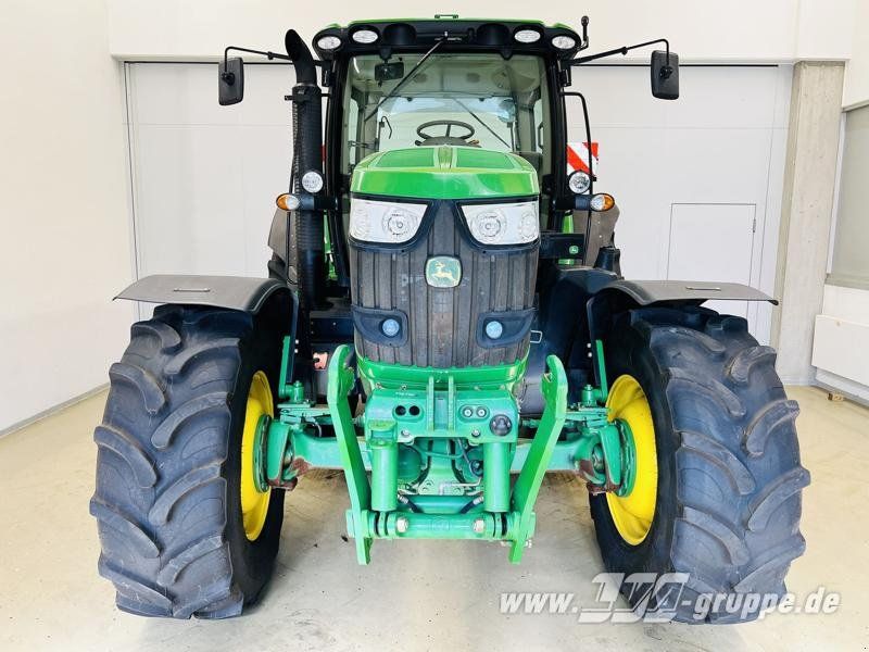 John Deere 6190R