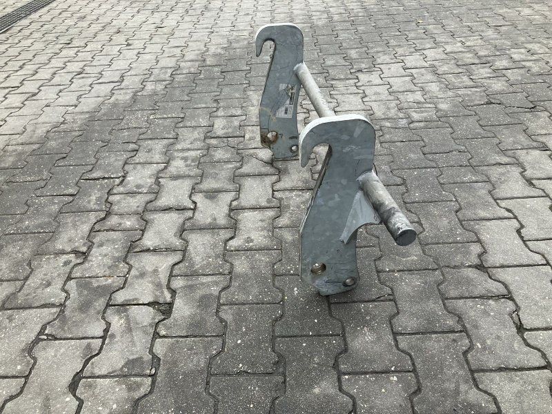 Fliegl Adapter Weidemann auf Euro