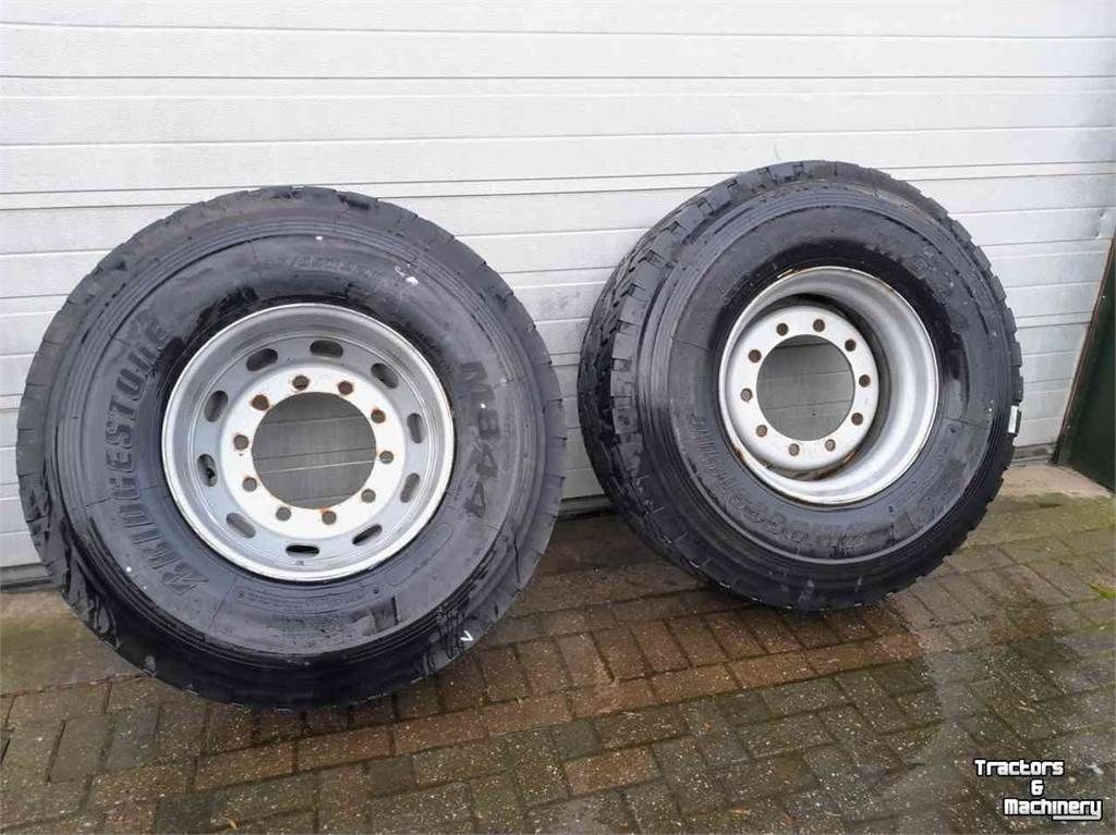 Bridgestone 445/65XR22,5 Wiel
